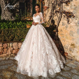 Sexy Illusion Long Sleeve Vintage Wedding Dresses 2022 Scoop Neck Appliques Court Train Tulle a Line Bridal Gown