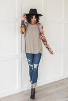 LIVING FREE BEAUTY - Original Impromptu Babe Contrast Sleeve Top