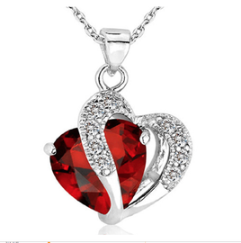 Necklace with heart pendant covered by rhinestone - Red