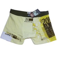 Boxer man with a 200 euro banknote - XL-XXL Size