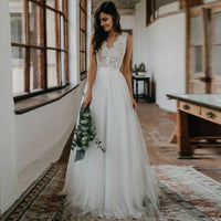 Original Bohemian Lace Wedding Dress 2021 Elegant V-neck Sleeveless Soft Tulle Beach Boho Bridal Gowns Custom Made Robe de Mairee