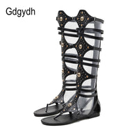 Original Gdgydh 2022 New Sexy Rhinestone Gladiator Knee Sandals Flats Back Zipper Black Silver Rome Knee High Sandals Women Wholesale
