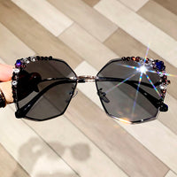 Original Luxury Brand Designer Sunglasses High Quality Rhinestone Sun Glasses Big Diamond Bling Eyeglasses Fashion Shades for Women Uv400