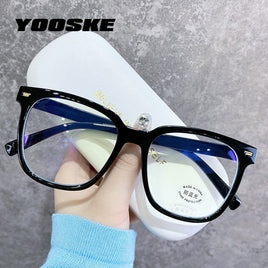 YOOSKE Computer Blue Light Glasses Frame Men Vintage Eyeglasses for Women Retro Transparent Fake Eyeglass Black Optical Frames