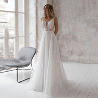 UZN Original Elegant Glitter A-Line Wedding Dress V-Neck Lace Appliques Sleeveless Beading Bridal Gown Sexy Brides Dress With Pocket